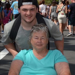 Meet your Posher, Deborah